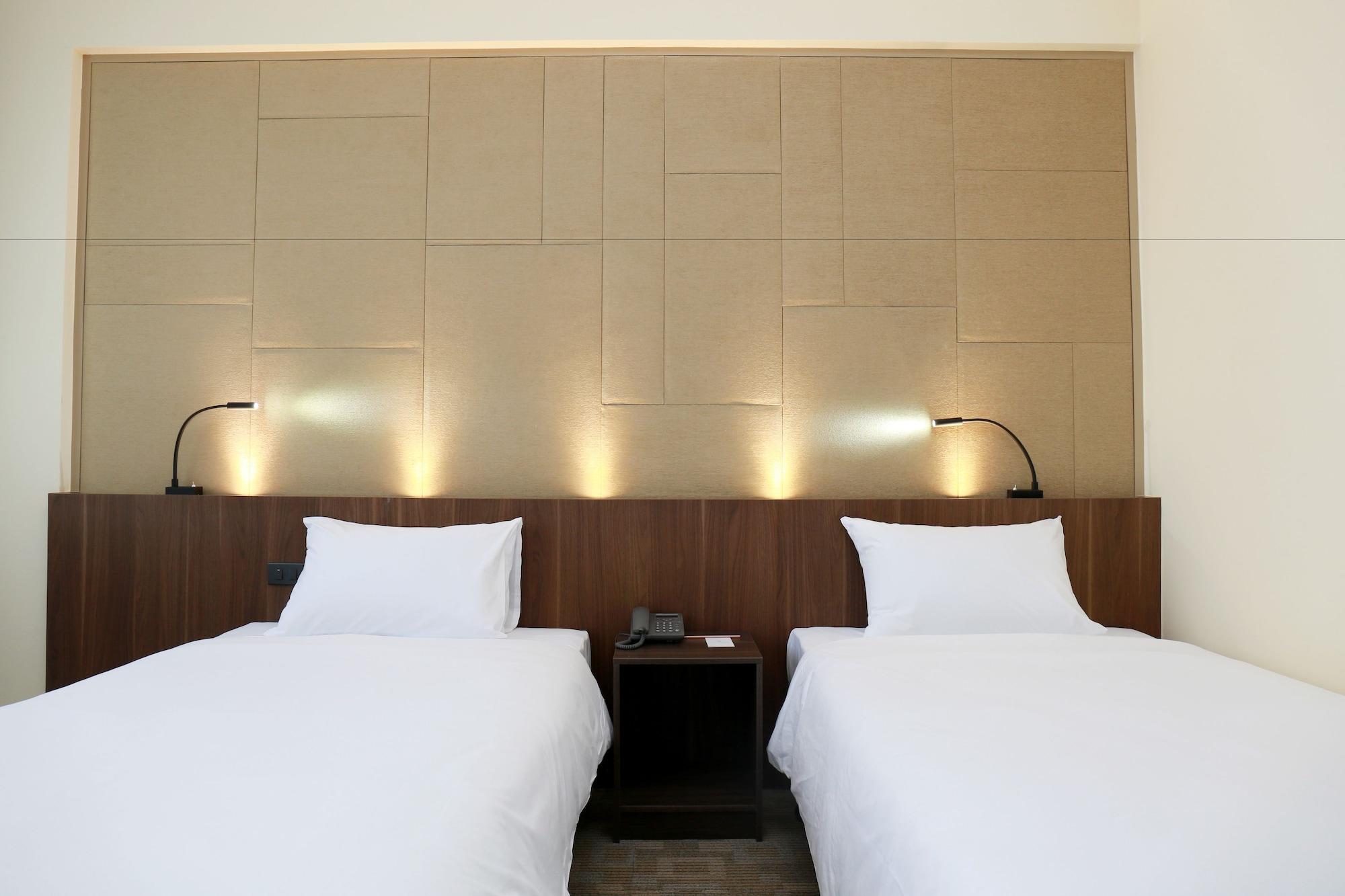 หลุยส์ แทเวิร์น กรุงเทพ  Hotel กรุงเทพมหานคร ภายนอก รูปภาพ