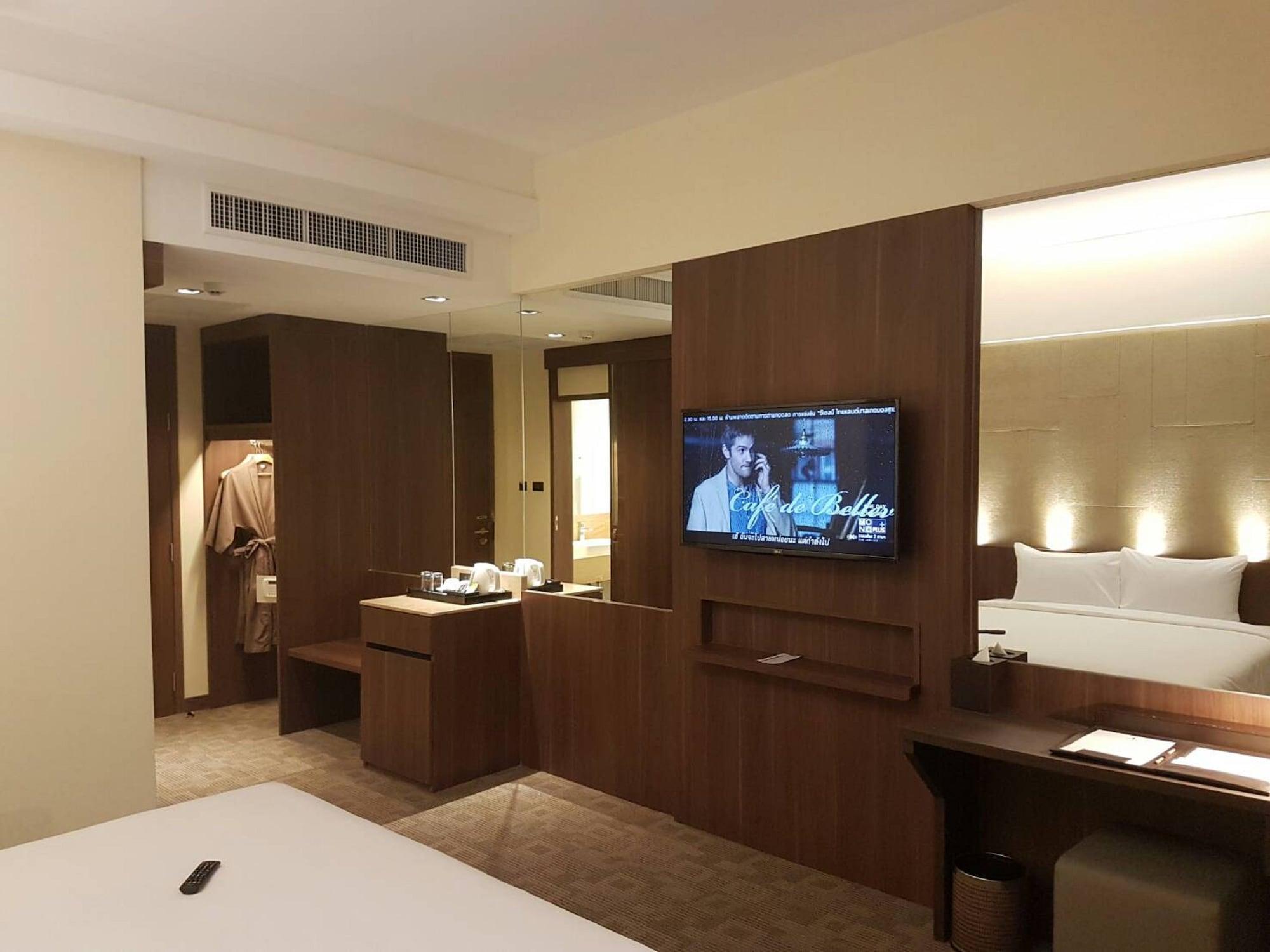 หลุยส์ แทเวิร์น กรุงเทพ  Hotel กรุงเทพมหานคร ภายนอก รูปภาพ