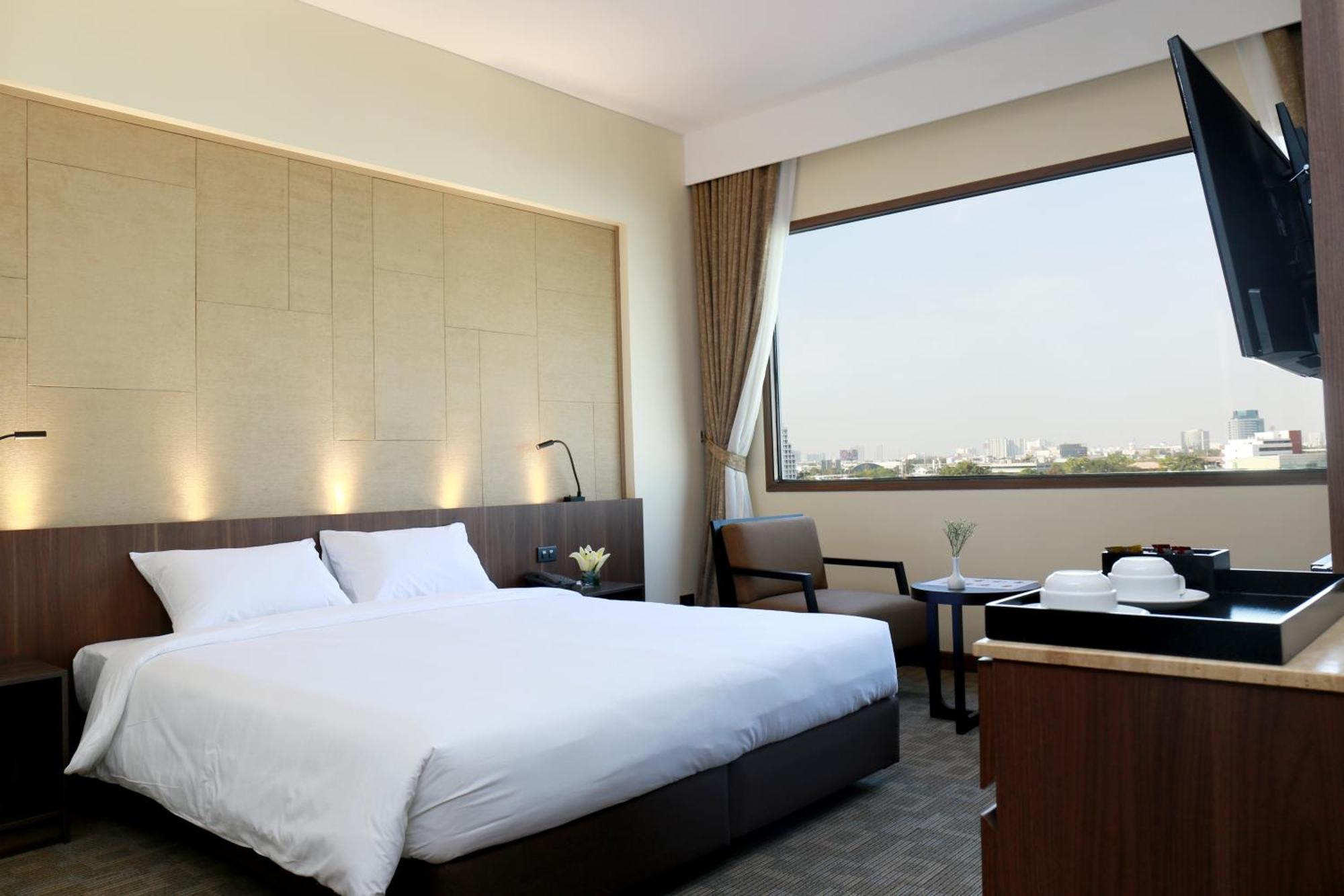 หลุยส์ แทเวิร์น กรุงเทพ  Hotel กรุงเทพมหานคร ภายนอก รูปภาพ