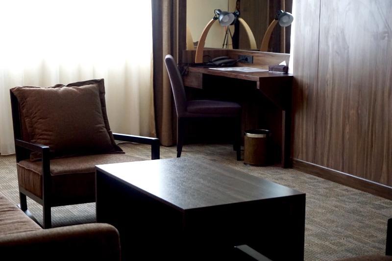 หลุยส์ แทเวิร์น กรุงเทพ  Hotel กรุงเทพมหานคร ภายนอก รูปภาพ